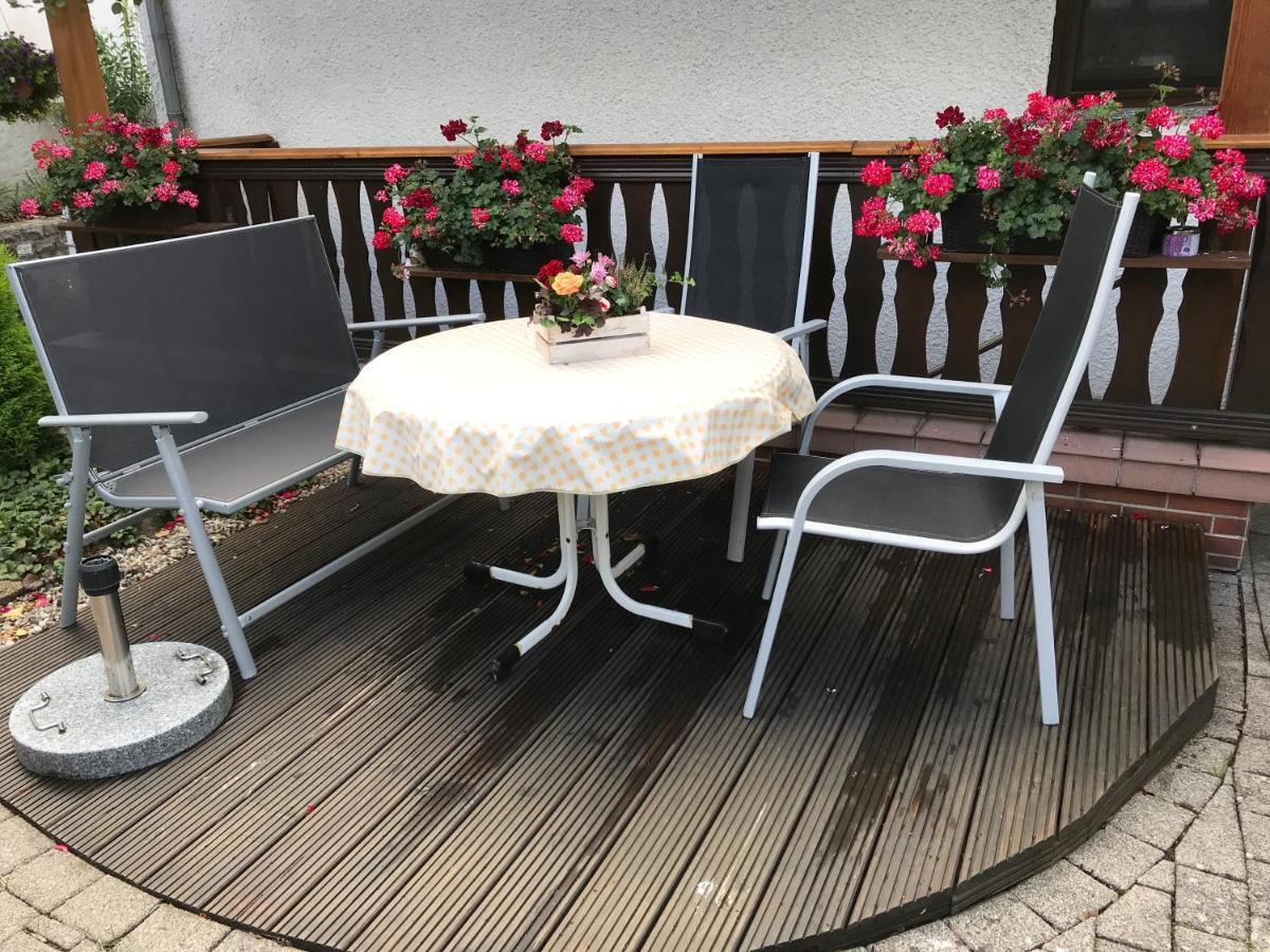 Monteur-/Und Ferienwohnung Diehl Asslar エクステリア 写真